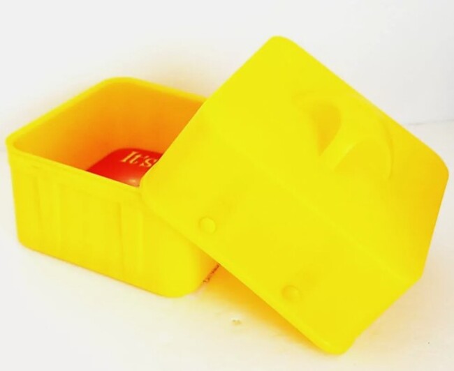 Disappearing Candy Box-4